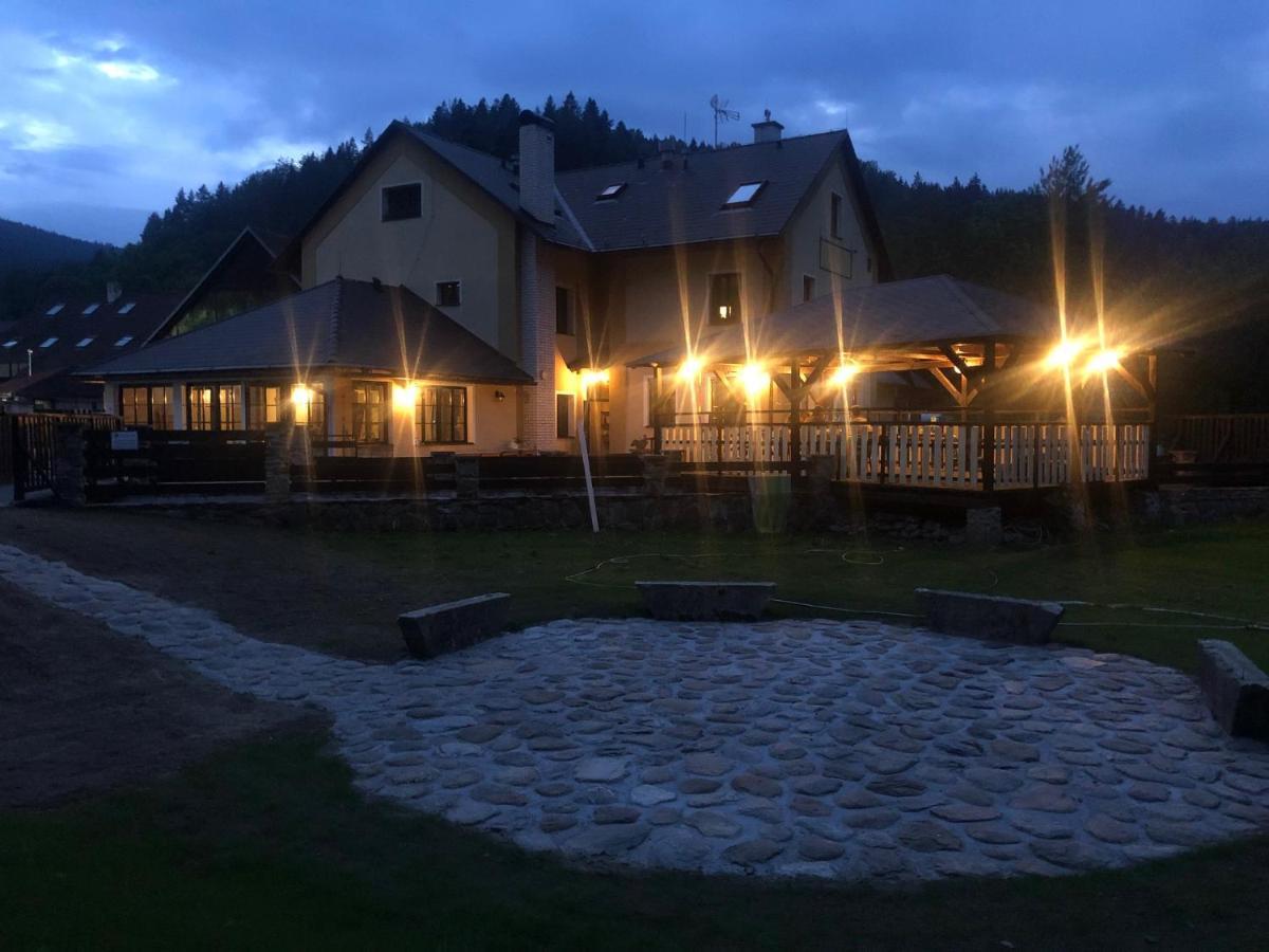 Penzion Rejstejn Экстерьер фото